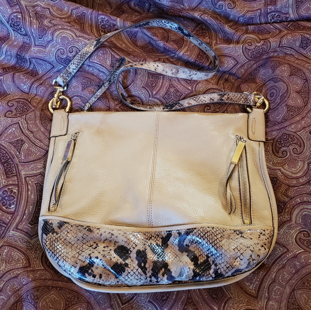 B. Makowsky Snake Print Beige Genuine Leather Shoulder Bag Purse